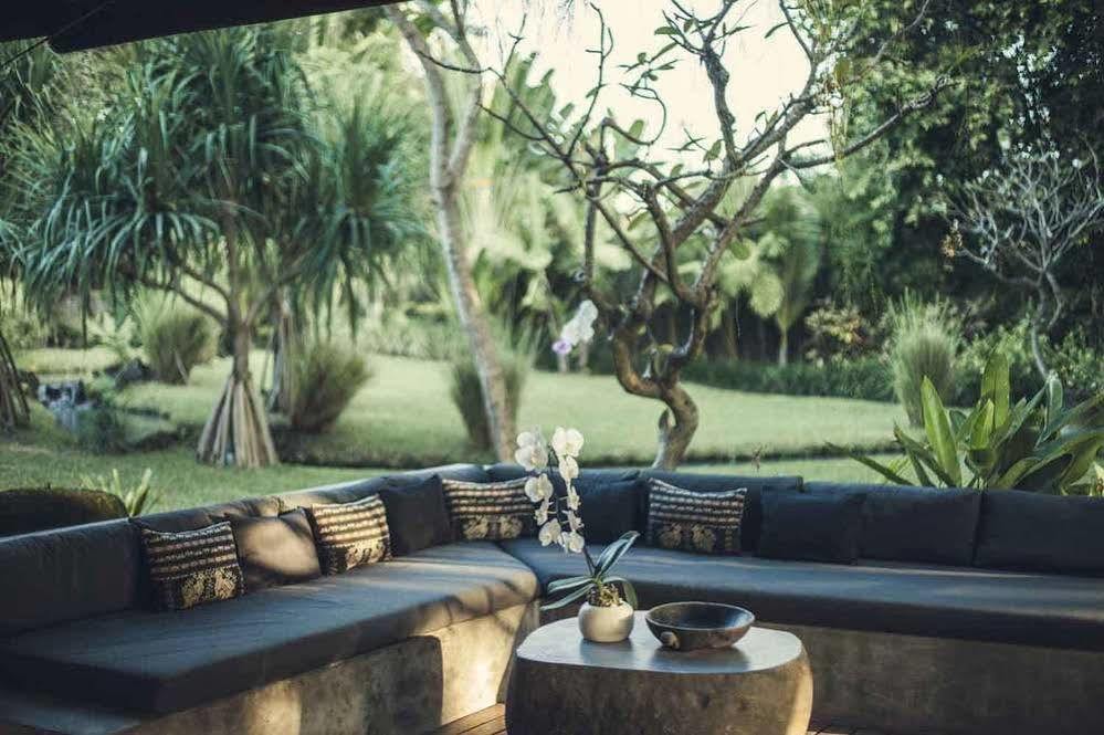 Отель Reddoor Bali Чангу Экстерьер фото
